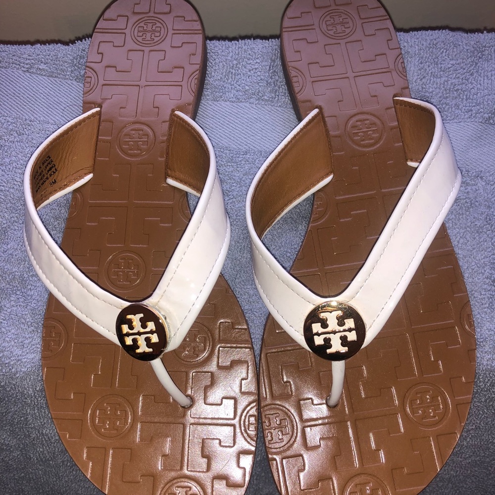Tory Burch White patent leather Thora patent Calf sandal